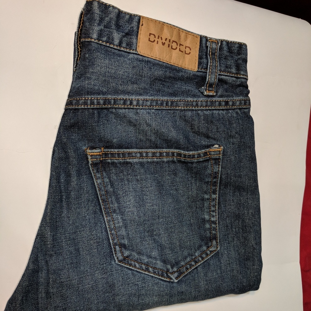 Divided Blue Jeans Slim fit NWOT